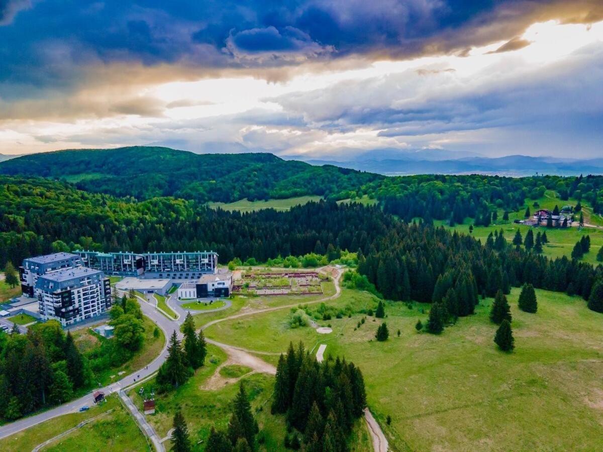 Fabulous Panorama Silver Mountain Apartments Пояна Брашов Екстериор снимка